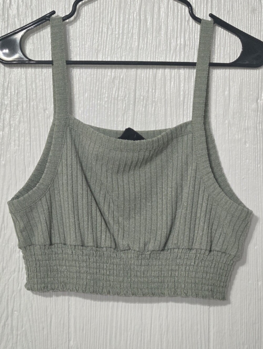 Golden Our Green Cable Knit Cropped Tank Top Size Large